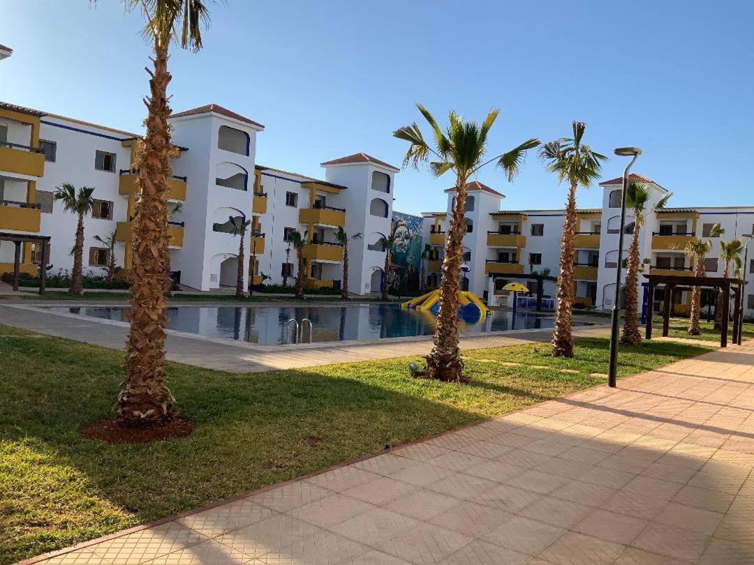 Apartement Haut Standing Avec Piscine A La Marina Saïdia Exteriör bild